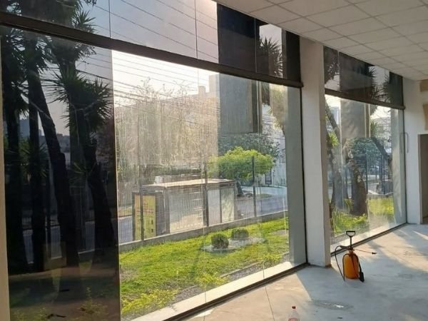 Instalação de película refletiva em Vitória